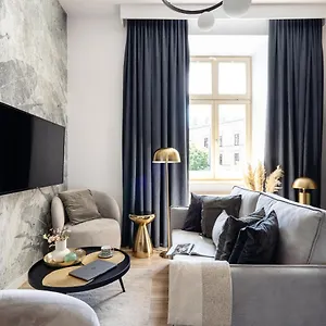https://boho-apartment-ii-by-loft-affair.krakowhotelspoland.com